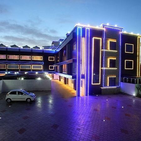 קולאם Hotel Sea Palace מראה חיצוני תמונה