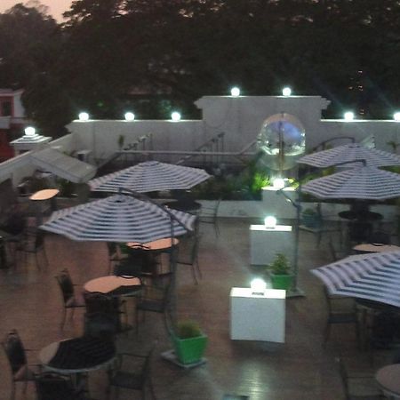 קולאם Hotel Sea Palace מראה חיצוני תמונה