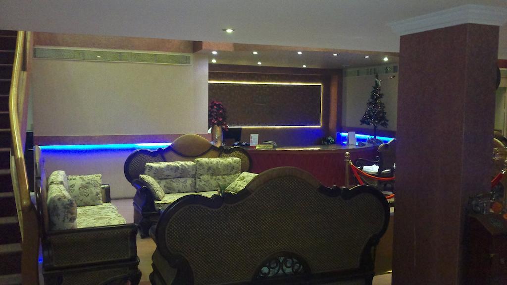 קולאם Hotel Sea Palace מראה חיצוני תמונה