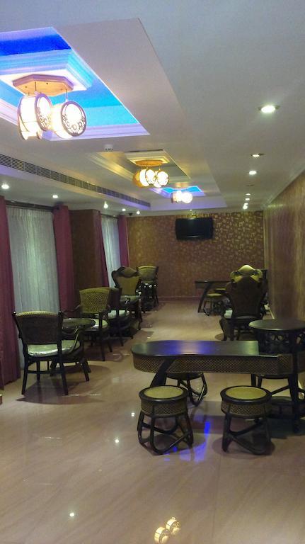 קולאם Hotel Sea Palace מראה חיצוני תמונה