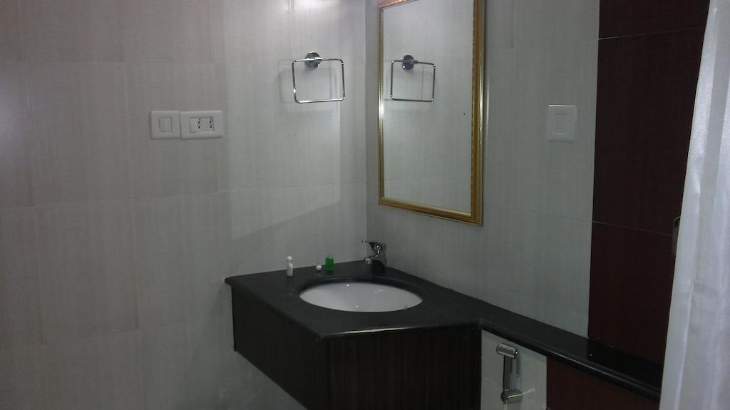 קולאם Hotel Sea Palace חדר תמונה